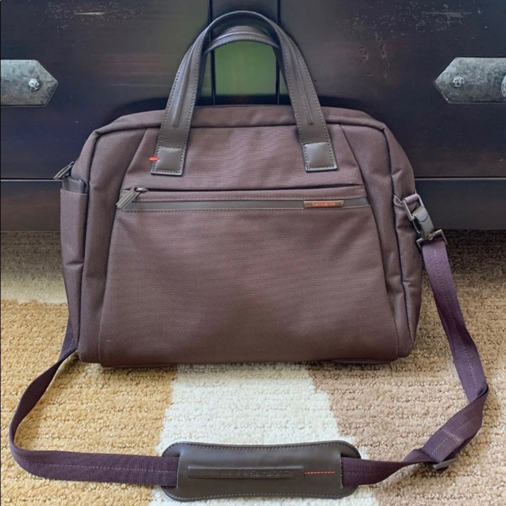 Samsonite business travel bag
